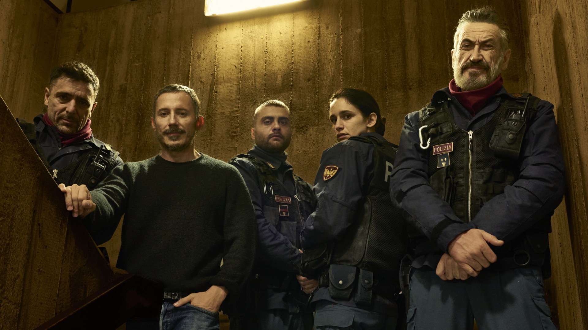 Public Disorder 1. Sezon 6. Bölüm